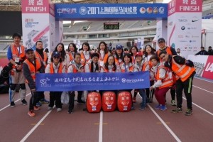 液化空气为2017上海国际马拉松提供急救保障